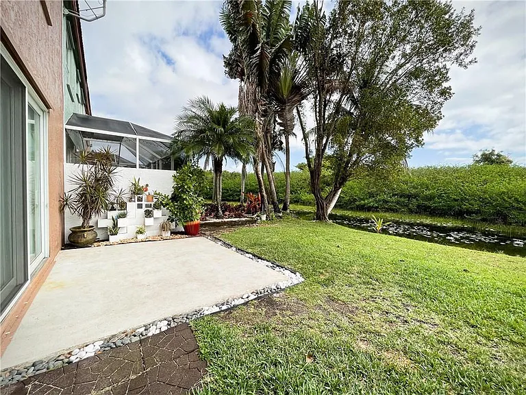 777 NW 151st Ave — Photo 24