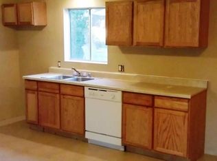 801 Park Rd, Sacramento, CA 95838