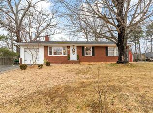 1550 Mount Torrey Rd, Lyndhurst, VA 22952