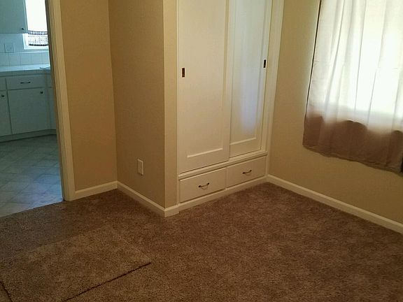 4th image of 817 W Garland Ave