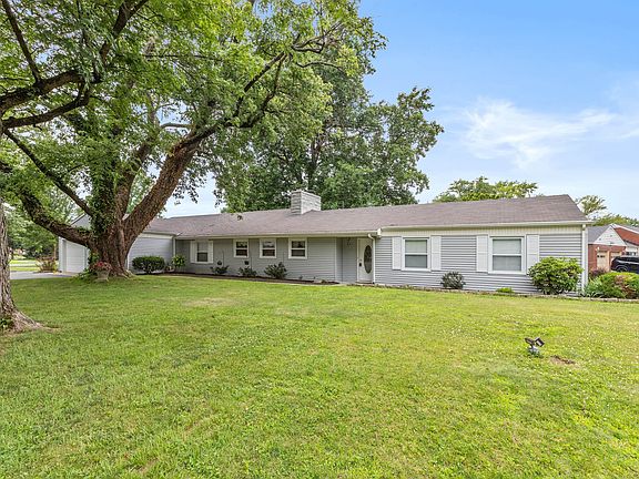 2nd image of 831 North Dr