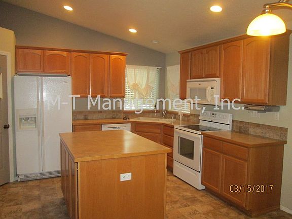 5th image of 17513 E Nora Ln