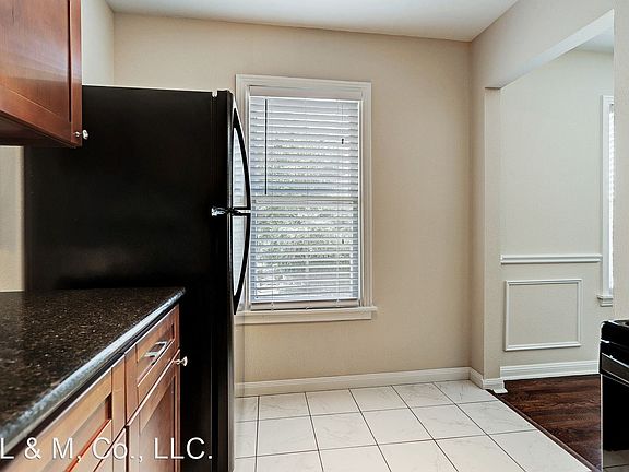 3rd image of 949 Teetshorn St #2804