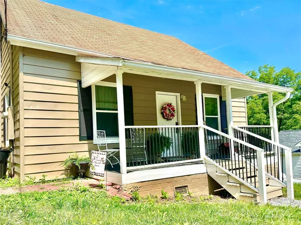 249 Church St, Marion, NC 28752