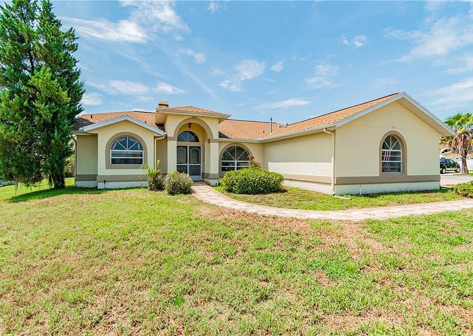 1st image of 18634 White Pine Cir