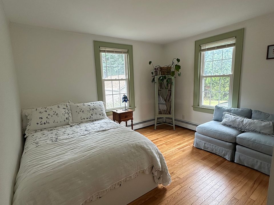 1st image of 105 Walnut Street