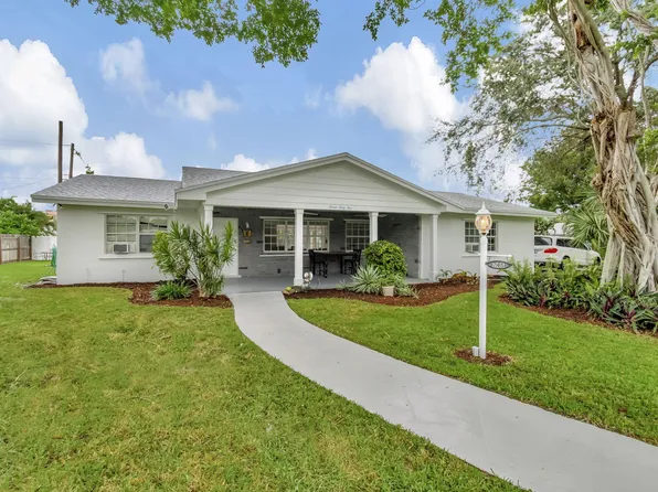 745 Heron Drive, Delray Beach, FL 33444