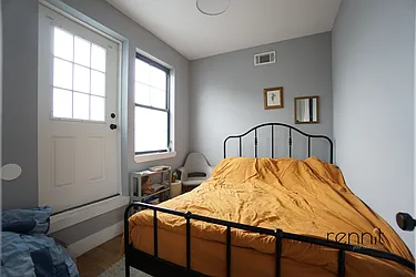 Rented by Rennit Inc.