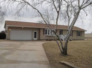 4218 E Washburn Rd, Washburn, IA 50702