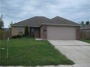 2326 Linden Cir, Springdale, AR 72764