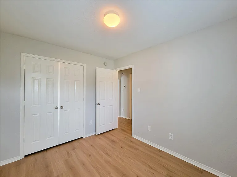 7438 Fox Knoll Ln — Photo 25