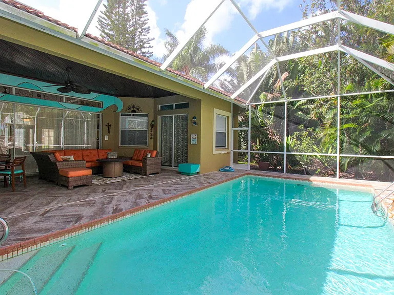 627 Soliel Dr — Photo 45