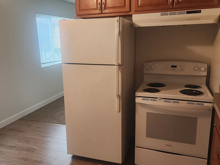 1277 Yulupa Ave #11 — Photo 2