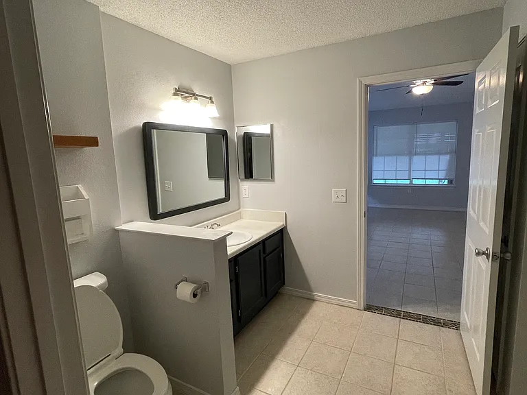 1145 Merrie Way — Photo 8