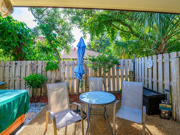 5th image of 8742 Lantana Ct