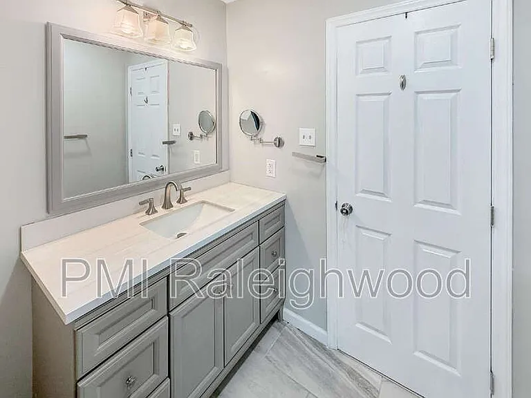 1275 Teakwood Pl — Photo 15
