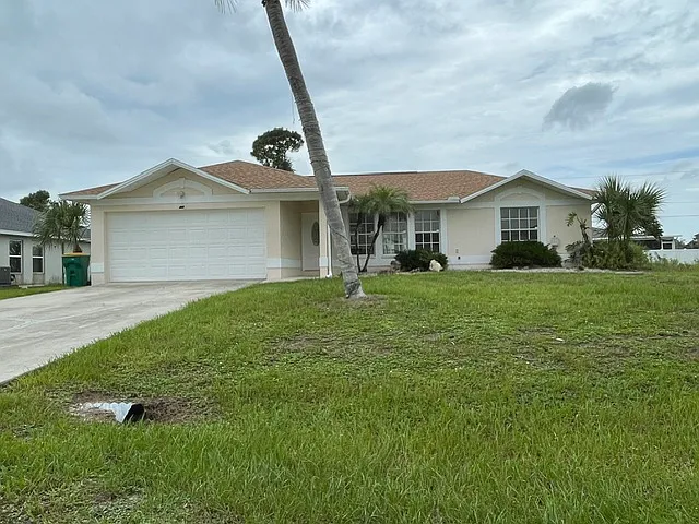 33 Kenly St — Photo 1