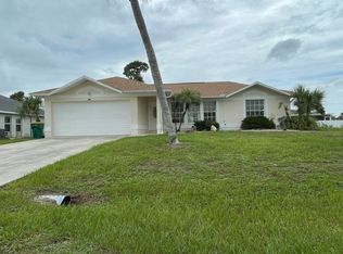 33 Kenly St, Pt Charlotte, FL 33954