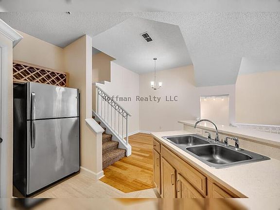 4th image of 755 Mainsail Dr #755