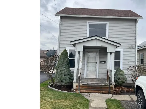 1908 Adams Ave, La Grande, OR 97850