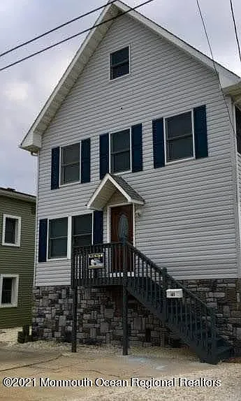 2 bed, $1,895 — Photo 2