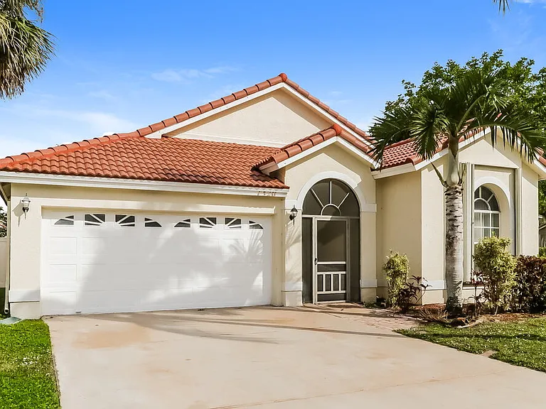 7320 Winder Ct — Photo 3