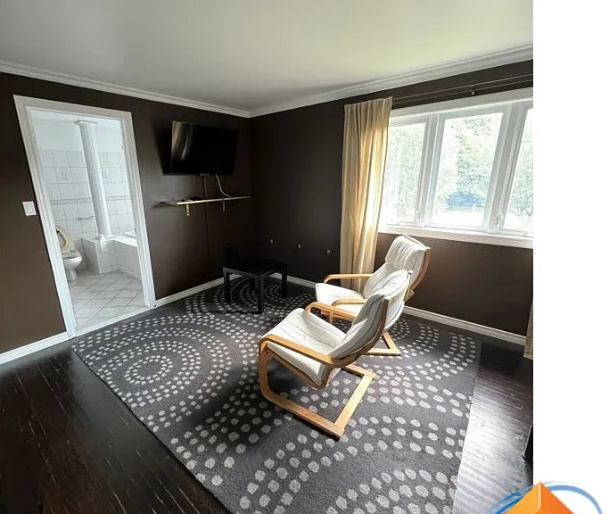 72 Whitehorn Cres #A-1 — Photo 2