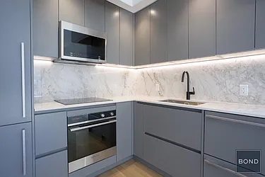 Rented by Bond New York