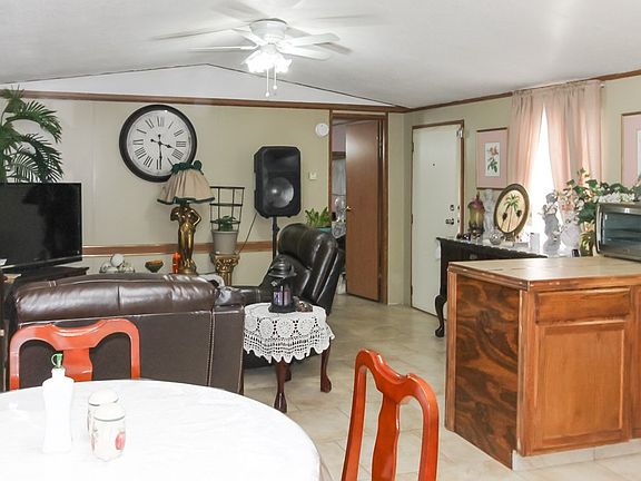 4th image of 6223 Wildcat Dr