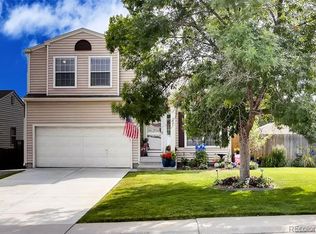 2901 S Deframe Way, Lakewood, CO 80228