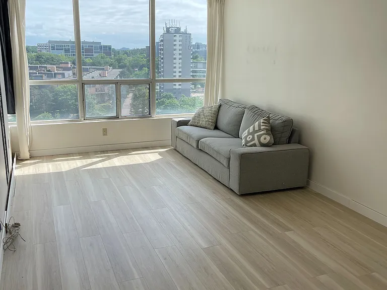 3050 Ellesmere Rd #1402 — Photo 3
