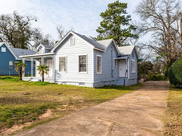 1411 W Cochran St, Tyler, TX 75702