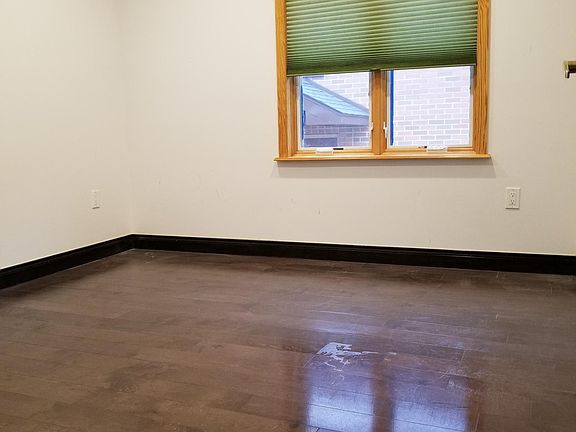 3rd image of 6925 229th St Floor 1