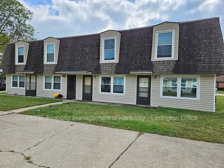 2857 Snow Rd #3 — Photo 1