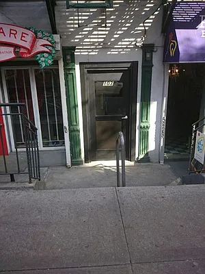 Rented by Bond New York | media 21