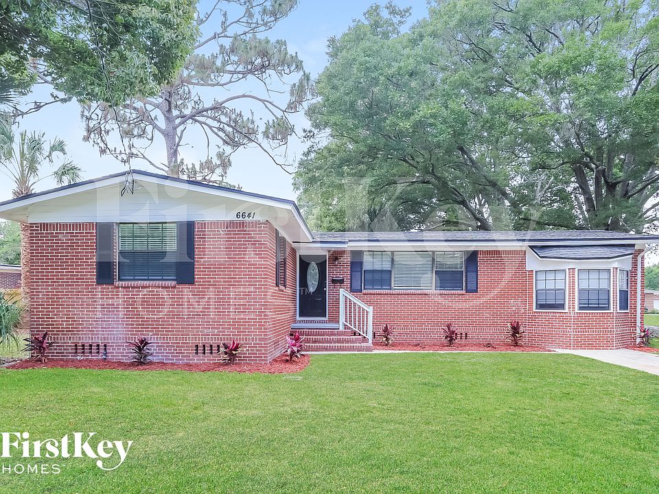 1st image of 6641 Pine Summit Dr