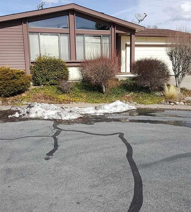 1st image of 2175 Stoneridge Dr