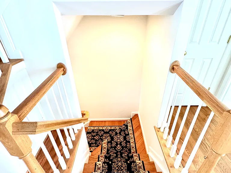 3381 Beechcliff Dr — Photo 30