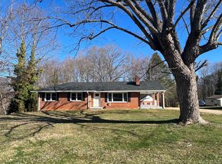 229 Hilltop Dr, Madison Heights, VA 24572