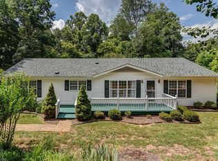 217 Fern Stone Rd, Asheville, NC 28804