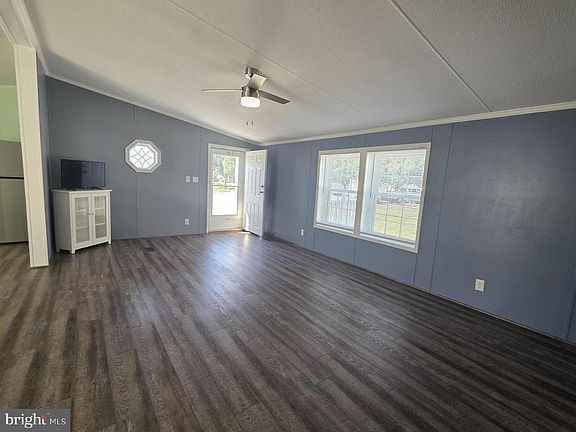4th image of 2612 Shane Dr