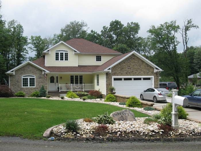 1103 Valley View Dr, Scottdale, PA 15683 Zillow