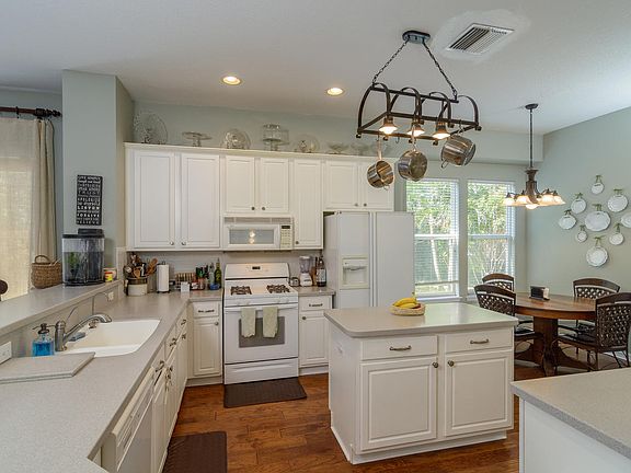 5th image of 10039 Brompton Dr