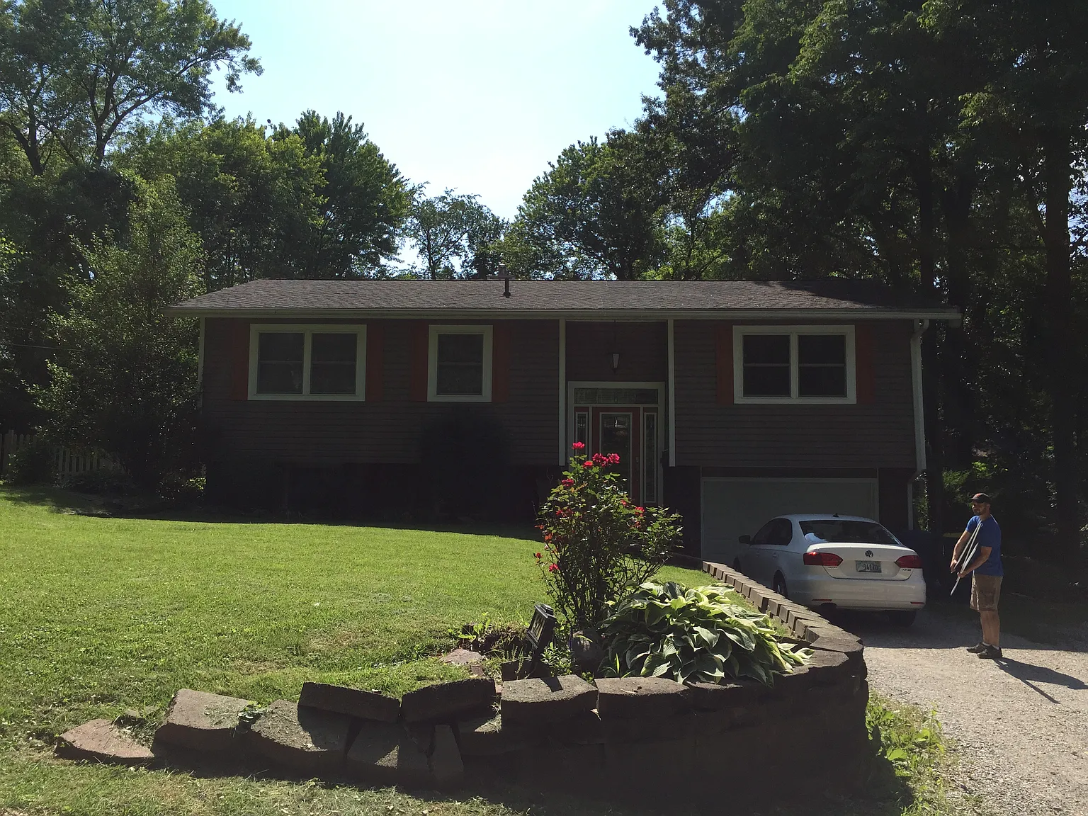 521 Elsie Ave photo 1