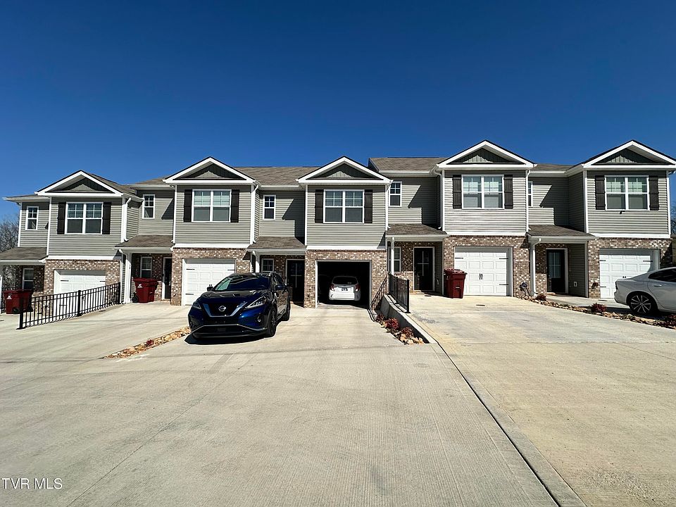 1st image of 70 Moon Rock Ct #0