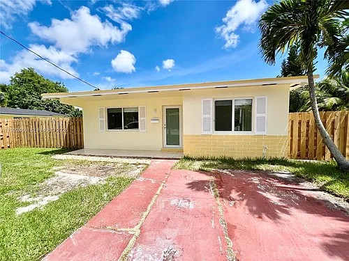6301 SW 59th Pl Photo 1