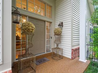 755 Stonebluff Ct, Chesterfield, MO 63005