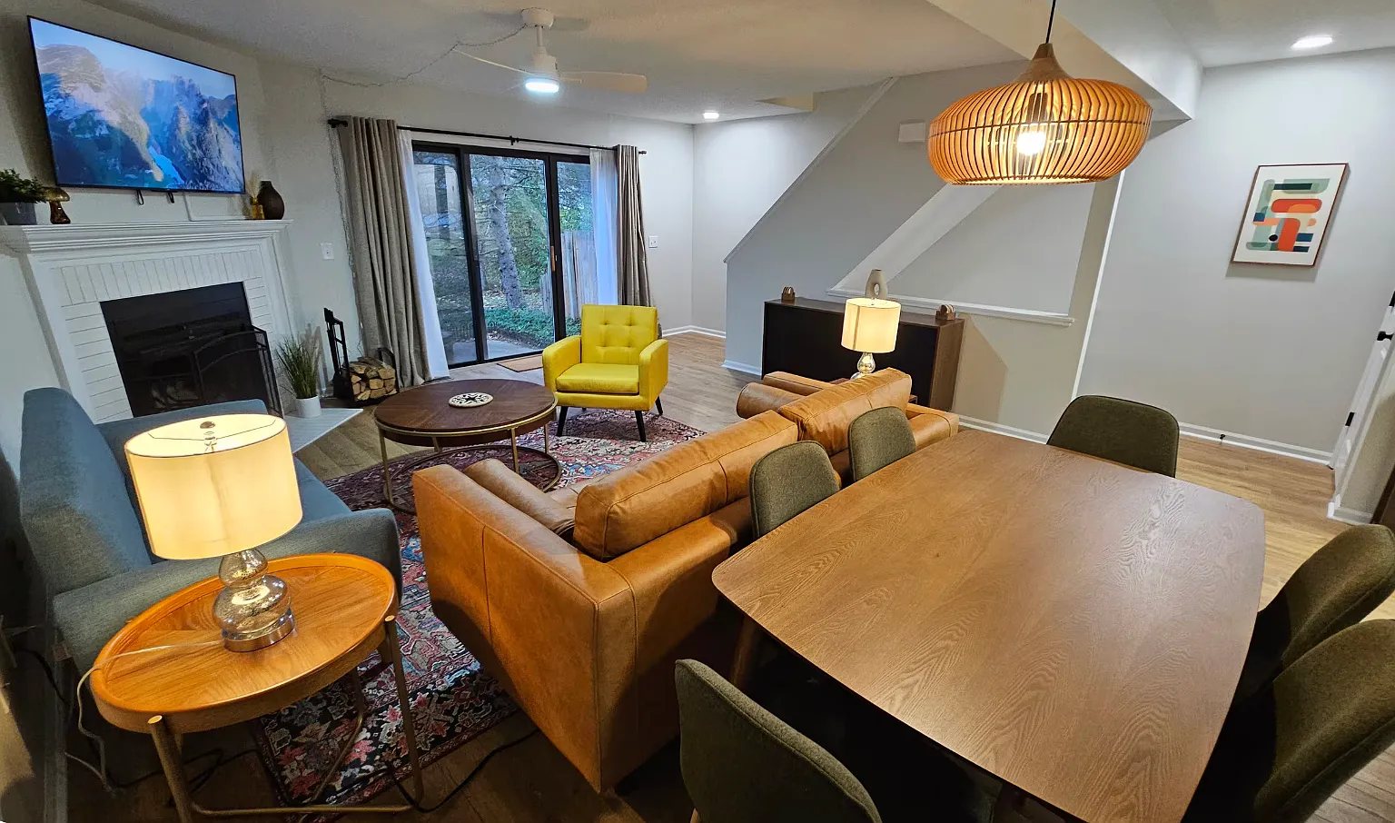3 bed, 2.5 bath, 1260 sqft, $3,500 — Photo 3