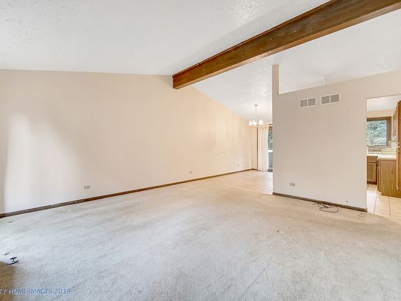 3rd image of 192 Newton Ave