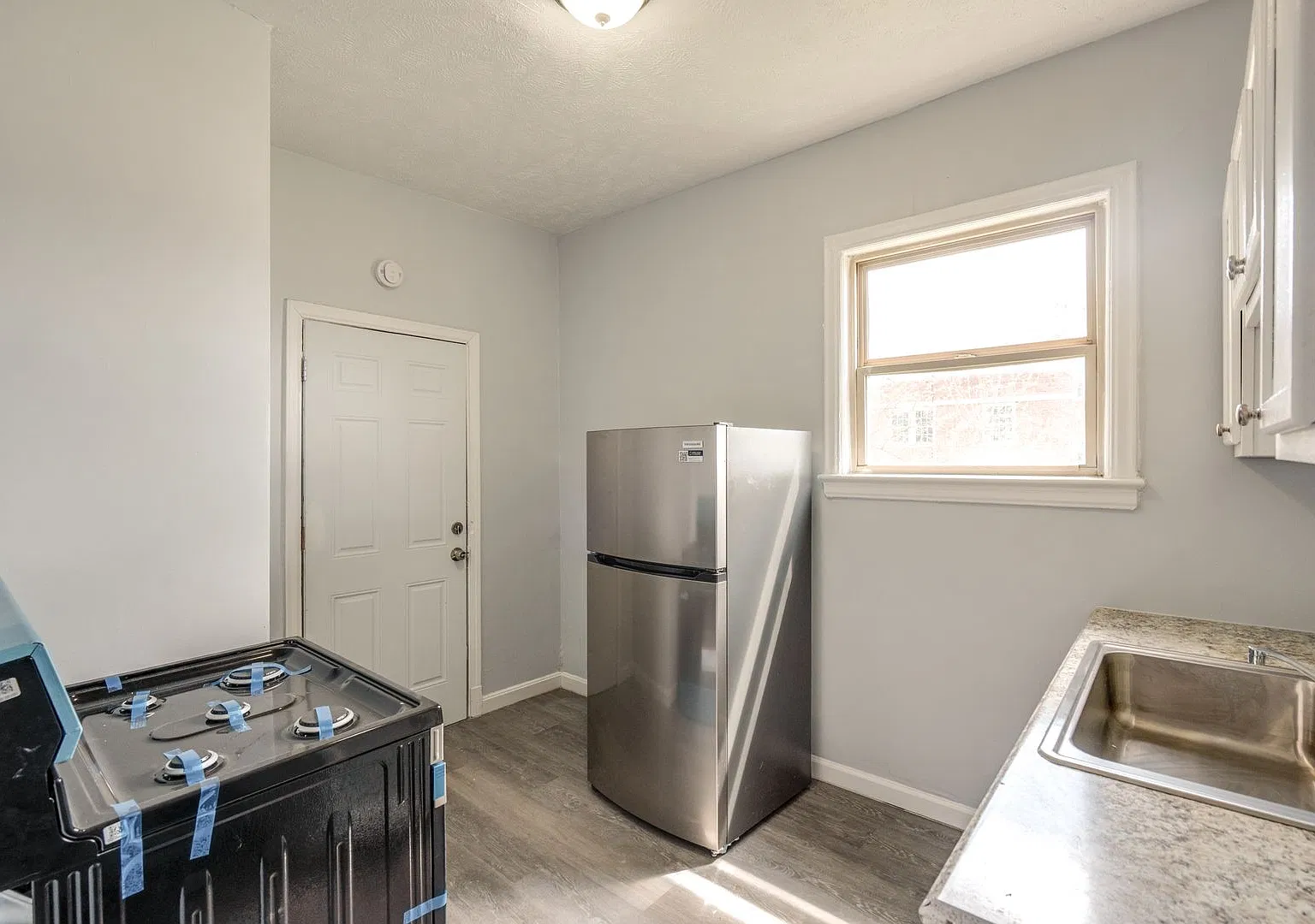 2-Bedrooms — Photo 1